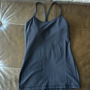 Size 4 Lululemon tank! Like new!